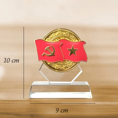 Hình số đo nguồn của biểu trưng Lửa Việt cao 10 cm rộng 9 cm