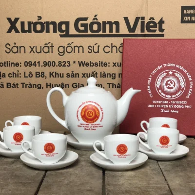 Ảnh thật nguồn bộ trà trắng có biểu trưng và nội dung 75 năm 16/10/1948 16/10/2023 UBKT Huyện ủy Đồng Phú Kính tặng, hộp đỏ tham khảo