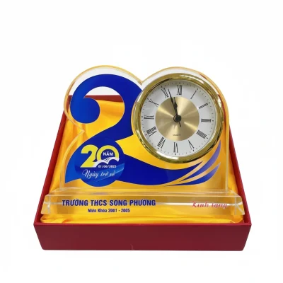 Ảnh nguồn đã tách nền bản đồng hồ số 20 xanh với Trường THCS Song Phượng, Ngày trở về và hộp đỏ lót vàng