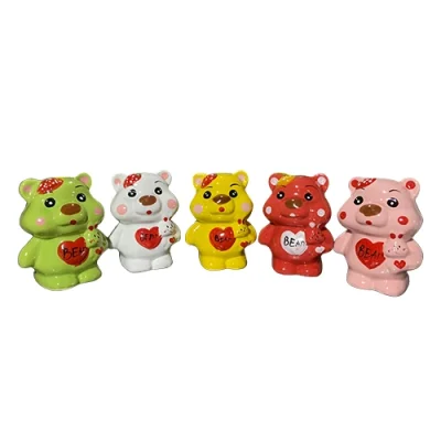 Ảnh gốc heo đất gấu Bear màu xanh lá, trắng, vàng, đỏ và hồng
